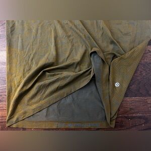Lululemon Metal Vent Tech Shirt